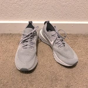 Nike Epic React Sneaker Grey Women Size 7